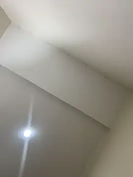 Snapshot of vikysexy283 chatting on 12/03/25, 02:52 vikysexy283 online show from 12/03/25, 02:52