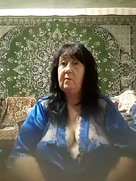 Snapshot of CrystalLime6411 chatting on 09/22/25, 06:43 CrystalLime6411 online show from 09/22/25, 06:43