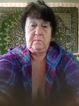 Snapshot of CrystalLime6411 chatting on 09/28/25, 07:58 CrystalLime6411 online show from 09/28/25, 07:58