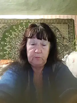 Snapshot of CrystalLime6411 chatting on 11/07/25, 05:29 CrystalLime6411 online show from 11/07/25, 05:29