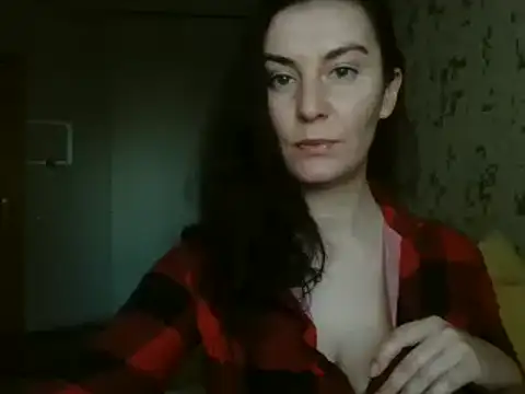 KatalinaQE online show from 09/17/25, 06:15