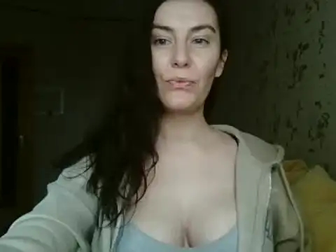 KatalinaQE online show from 10/16/25, 08:59