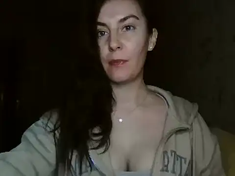 KatalinaQE online show from 10/27/25, 05:11