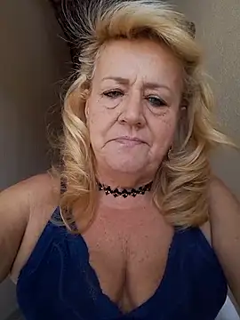 Belladama61 online show from 09/17/25, 10:39