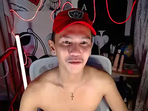 Snapshot of RalfAsian25 chatting on 02/11/26, 05:29 RalfAsian25 online show from 02/11/26, 05:29