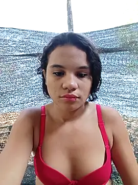 Snapshot of Little-Pussy-Sweet chatting on 09/16/25, 01:45 Little-Pussy-Sweet online show from 09/16/25, 01:45