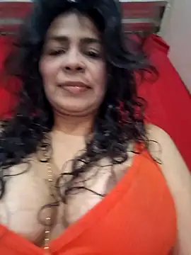 Snapshot of floresblancas chatting on 04/11/26, 03:27 floresblancas online show from 04/11/26, 03:27