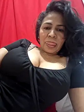 Snapshot of floresblancas chatting on 04/26/26, 01:58 floresblancas online show from 04/26/26, 01:58