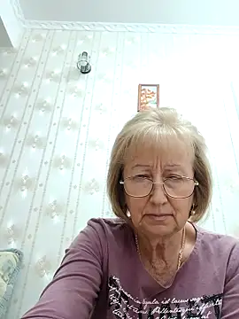 AlikaSwan5821 online show from 10/08/25, 01:20