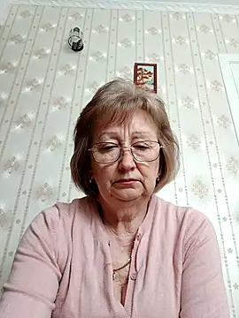 Snapshot of AlikaSwan5821 chatting on 03/18/26, 11:13 AlikaSwan5821 online show from 03/18/26, 11:13