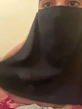 Snapshot of enjisexy chatting on 02/14/26, 01:57 enjisexy online show from 02/14/26, 01:57