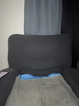 Snapshot of _foreigntitts chatting on 09/14/25, 04:22 foreigntitts online show from 09/14/25, 04:22