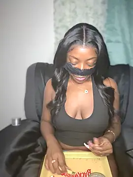 Snapshot of _foreigntitts chatting on 09/24/25, 04:16 foreigntitts online show from 09/24/25, 04:16