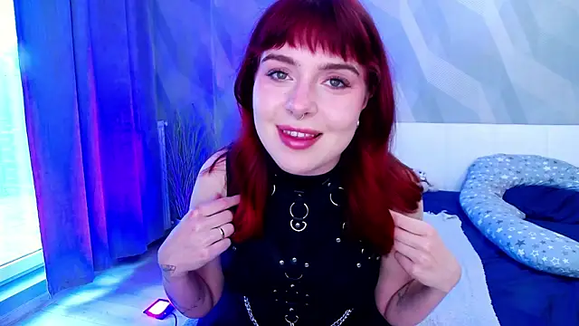Snapshot of real_bdsm_couple chatting on 05/08/26, 02:00 real bdsm couple online show from 05/08/26, 02:00