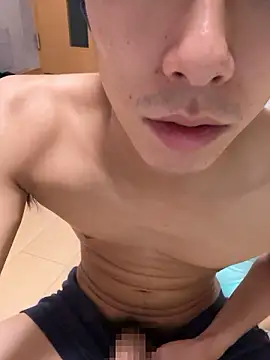 Snapshot of juri20cm chatting on 09/24/25, 05:05 juri20cm online show from 09/24/25, 05:05