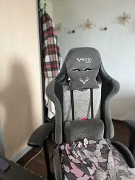 MikssMolly online show from 07/14/26, 04:06