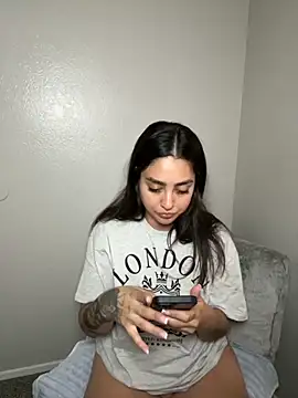 teasemebabe69 online show from 10/21/25, 05:02