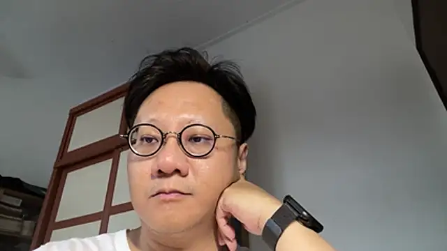 Snapshot of invention2025 chatting on 02/17/26, 06:43 invention2025 online show from 02/17/26, 06:43