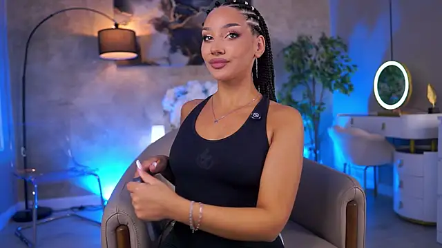 NinaSolenne online show from 05/29/26, 12:14