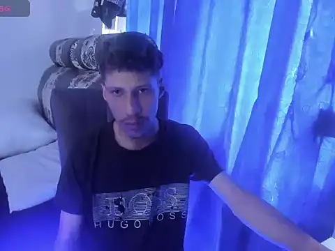 Snapshot of Trp444 chatting on 09/19/25, 07:25 Trp444 online show from 09/19/25, 07:25