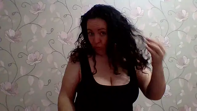 Snapshot of Velvet3451 chatting on 03/24/26, 06:02 Velvet3451 online show from 03/24/26, 06:02