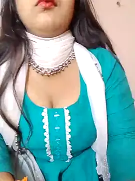 Snapshot of Babe_Doll04 chatting on 03/26/26, 06:30 Babe Doll04 online show from 03/26/26, 06:30