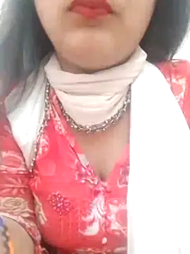 Snapshot of Babe_Doll04 chatting on 04/23/26, 10:36 Babe Doll04 online show from 04/23/26, 10:36