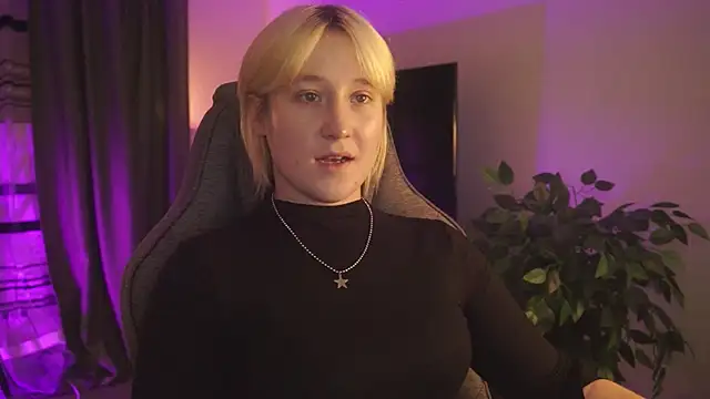 CinBellamy online show from 10/26/25, 02:39