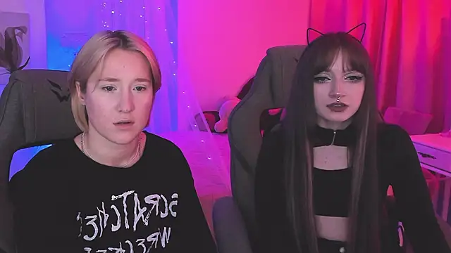 Snapshot of CinBellamy chatting on 03/04/26, 12:11 CinBellamy online show from 03/04/26, 12:11