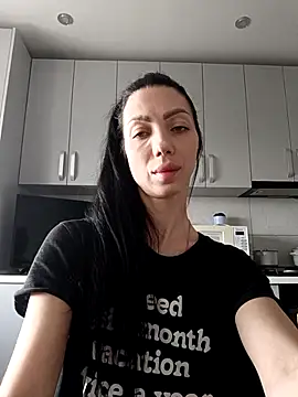 Princessa99885 online show from 04/15/26, 07:37