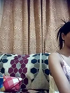 Snapshot of Radhika_01 chatting on 05/02/26, 06:57 Radhika 01 online show from 05/02/26, 06:57