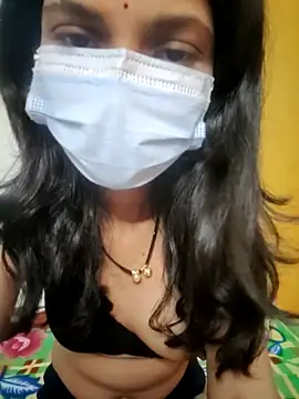 Snapshot of Shivani2002 chatting on 11/16/25, 05:07 Shivani2002 online show from 11/16/25, 05:07