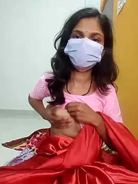 Snapshot of Shivani2002 chatting on 11/19/25, 05:46 Shivani2002 online show from 11/19/25, 05:46