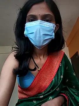 Snapshot of Shivani2002 chatting on 11/22/25, 08:24 Shivani2002 online show from 11/22/25, 08:24