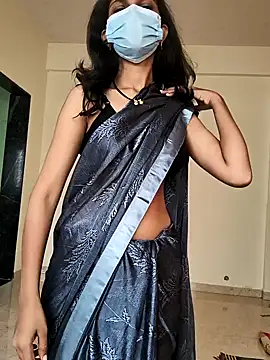 Snapshot of Shivani2002 chatting on 12/02/25, 08:30 Shivani2002 online show from 12/02/25, 08:30