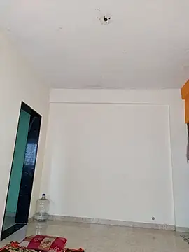 Snapshot of Shivani2002 chatting on 12/17/25, 07:25 Shivani2002 online show from 12/17/25, 07:25