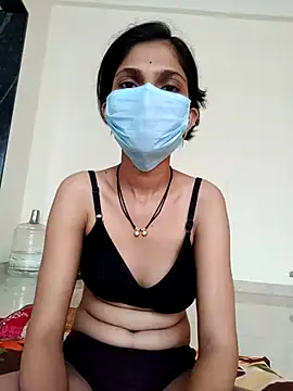 Shivani2002 online show from 02/03/26, 09:47