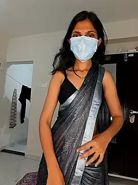 Snapshot of Shivani2002 chatting on 04/29/26, 05:30 Shivani2002 online show from 04/29/26, 05:30