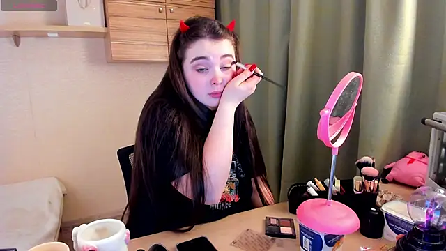 Alice next door online show from 02/10/26, 02:32