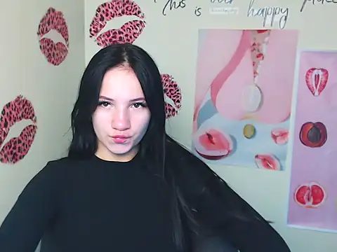 Snapshot of Em7MaA chatting on 11/20/25, 01:00 Em7MaA online show from 11/20/25, 01:00