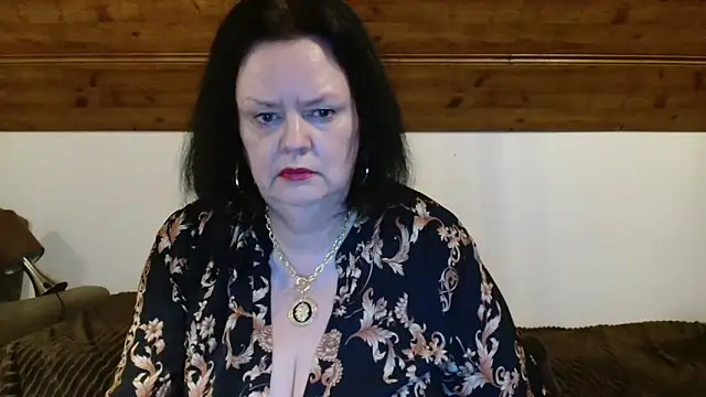 TiffanyMature online show from 11/08/25, 10:41