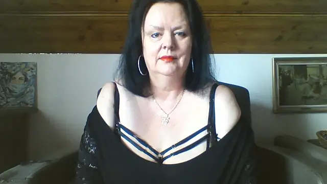 TiffanyMature online show from 03/24/26, 08:08