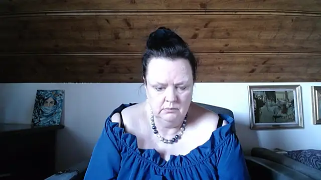 Snapshot of TiffanyMature chatting on 04/29/26, 05:30 TiffanyMature online show from 04/29/26, 05:30