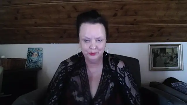 Snapshot of TiffanyMature chatting on 06/25/26, 02:10 TiffanyMature online show from 06/25/26, 02:10