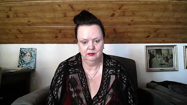 Snapshot of TiffanyMature chatting on 07/10/26, 07:12 TiffanyMature online show from 07/10/26, 07:12