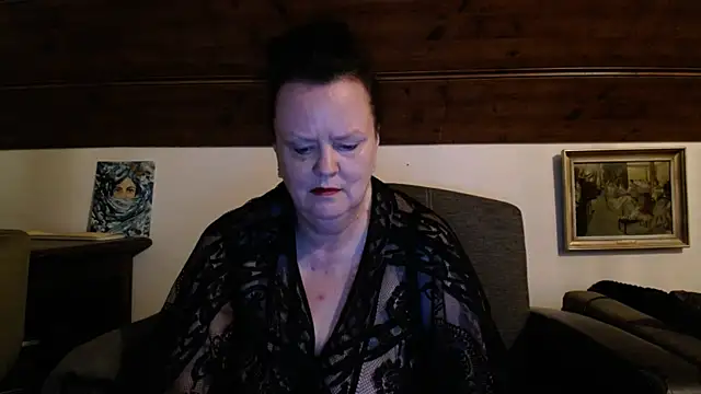 Snapshot of TiffanyMature chatting on 07/18/26, 08:12 TiffanyMature online show from 07/18/26, 08:12