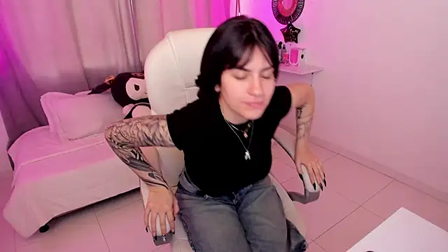 kurito  online show from 09/19/25, 11:33