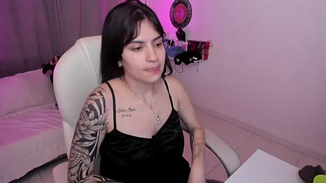 kurito  online show from 10/08/25, 04:10