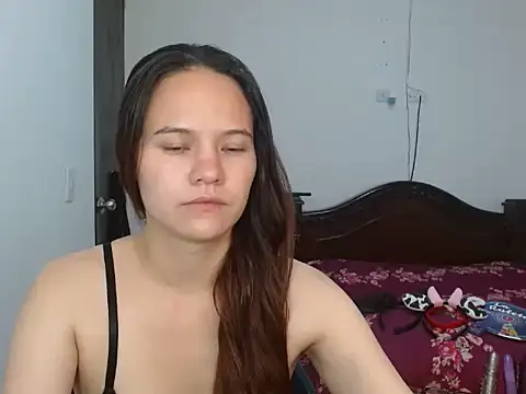 yarafuckass online show from 10/21/25, 04:41