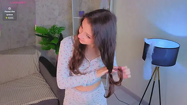 GiseleLamos online show from 11/23/25, 03:28